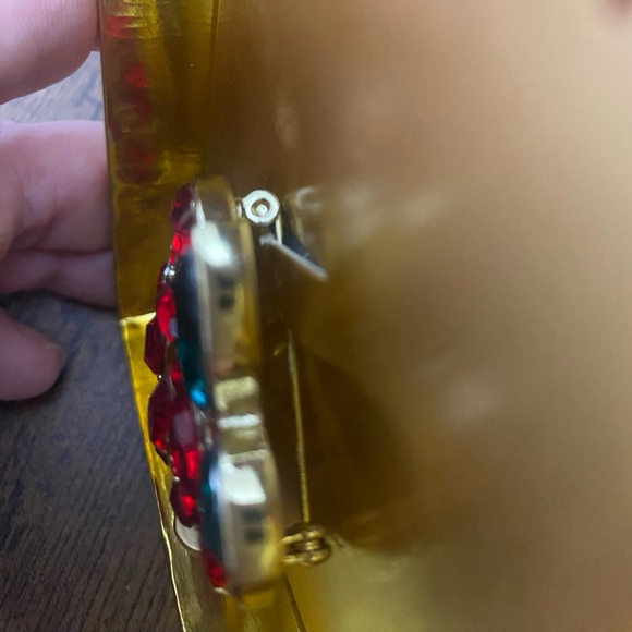 Liz Claiborne Red and Green Apple Brooch - Picture 3 of 8